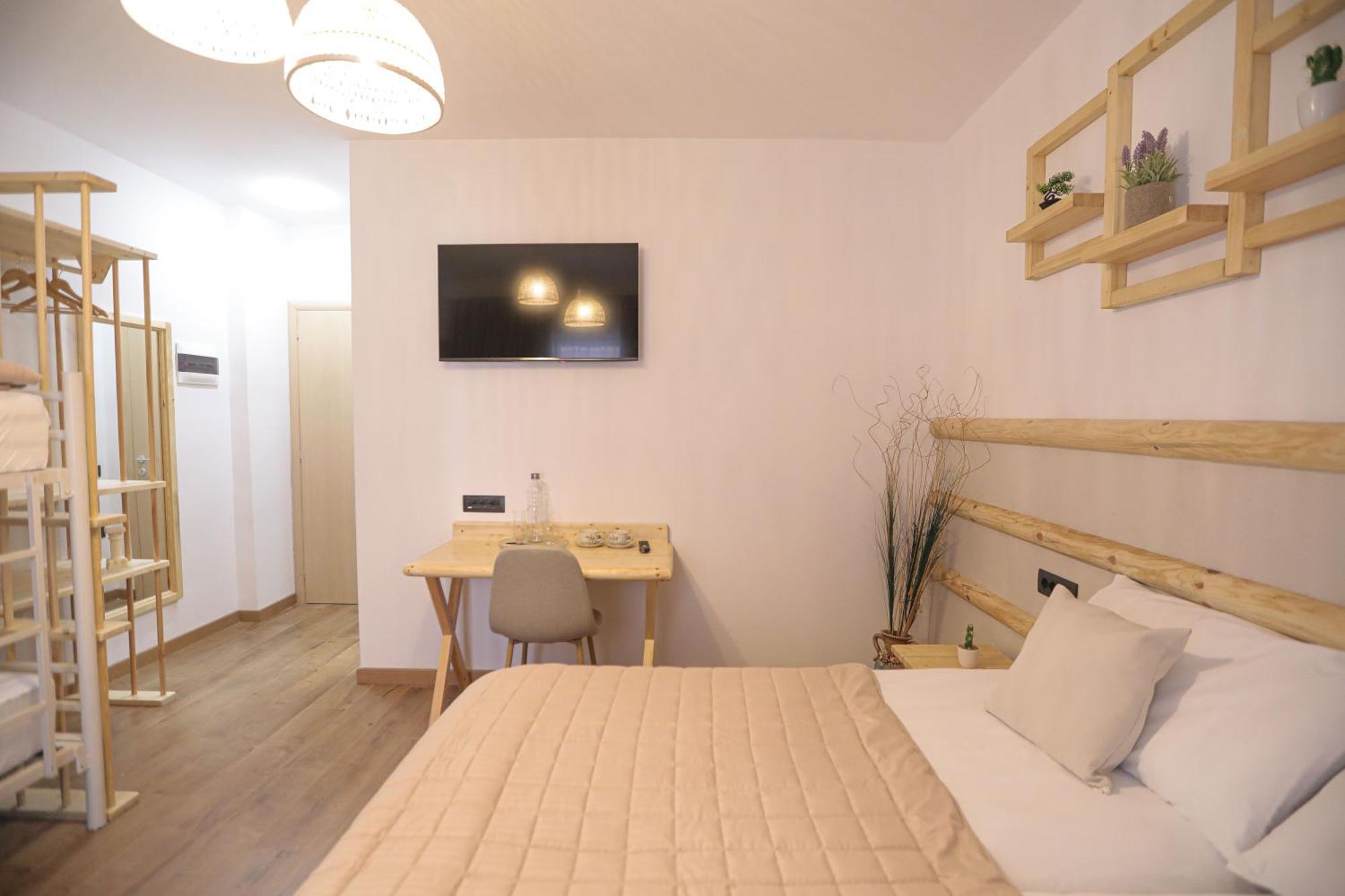 Bed and Breakfast Nidum Harmony à Tirana Extérieur photo